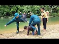 Download Lagu Popular video of Ly Tu My channel rescuing a CEO in distress.