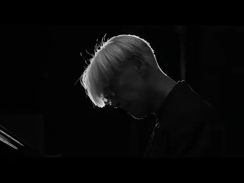 Official US Trailer