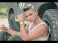 Maluma Ft Eli Palacios - La Temperatura Video Oficial ® 2013