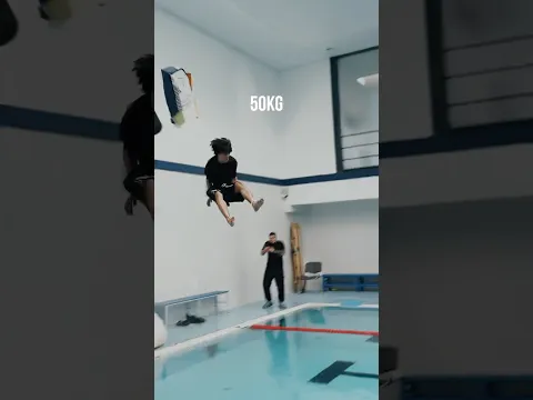 50KG vs 💣