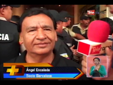 Hinchas pugnan por entrada para clásico del Astillero