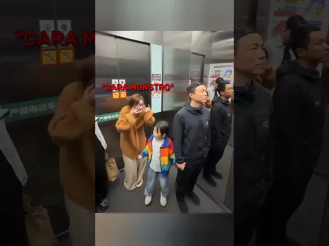 ESTA CHICA ESTABA MOLESTANDO A SU HIJA!! 😂