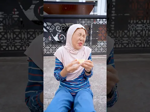 Ekspresi Keysha, Sheena & Cobil Makan Lemon