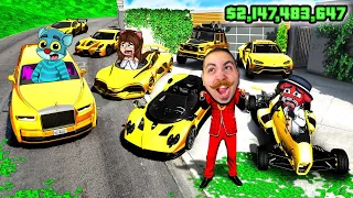 RUBO TUTTE LE AUTO DEI MIEI AMICI DAL CONCESSIONARIO DI GTA5!!