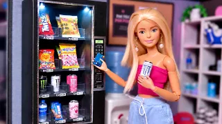 I Built a Barbie Vending Machine That REALLY Works!