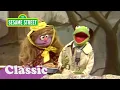 Lagu Kermit News: Little Ms. Muffet | Sesame Street Classic