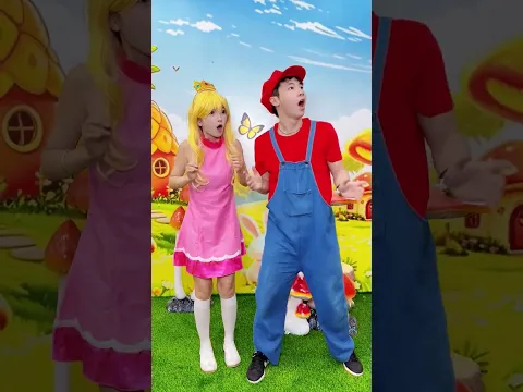 Who’s more freaked out#short #Mario #SuperMario