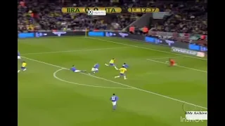 البرازيل عندما عملت في إيطاليا مسرح استعراض ريبينهو و رونالدينهو متعه 