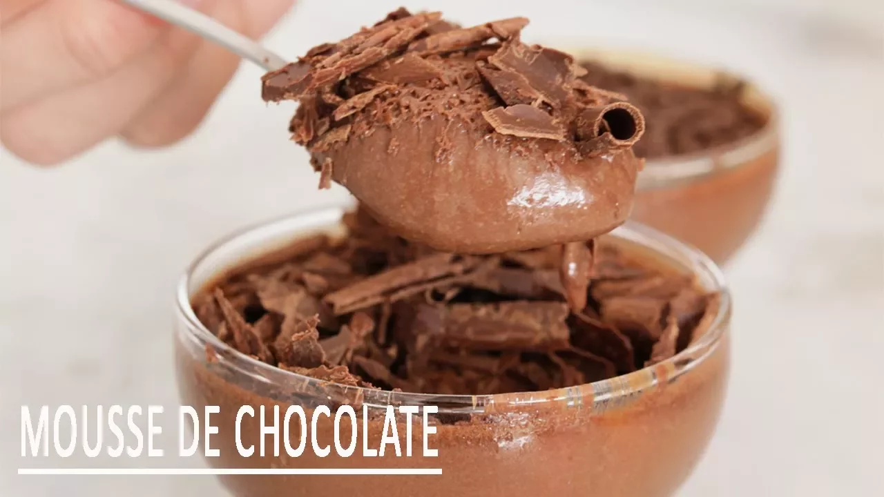 Olá pessoal vim compartilhar essa receita muito fácil com Apenas 2 ingredientes Misturei creme de le. 