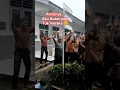 Download Lagu Ikut main hujan juga walaupun sebentar jd bagian dari mereka.