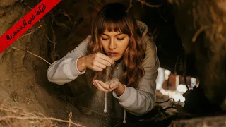 بنت بتكتشف انها لما بتاكل التراب بتشوف الجرايم اللي حصلت عليه فبتقرر تساعد الشرطة بقوتها الخارقة 