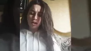 بنات تجارة وهما بيذاكرو محاسبة مسخرة السنين 