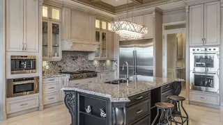 45 Kensington Dr