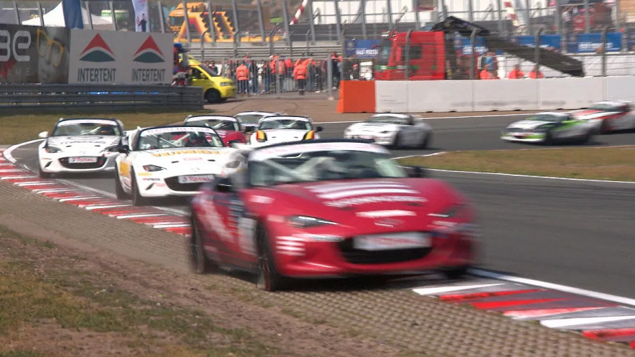Mazda MX5 Cup 2019 - Jaaroverzicht : Youtube video player