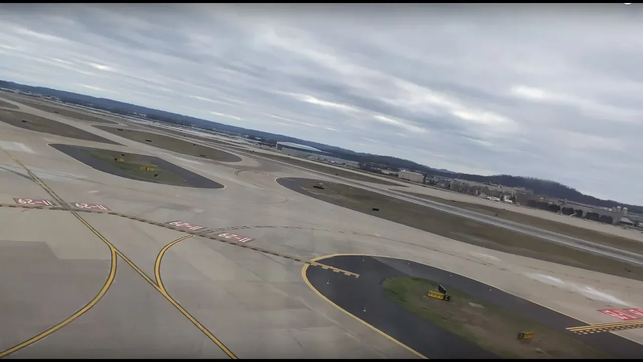 Southwest Airlines - Full Flight POV: Louisville, KY (SDF) to Phoenix, AZ (PHX)