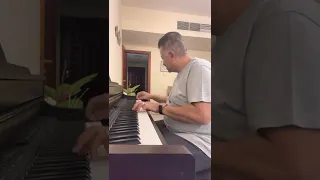 أنا باعشق البحر نجاه بيانو طارق بغدادى 