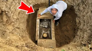We Found A King's Tomb! It Was CREEPY! (We Examined The Skeleton!)