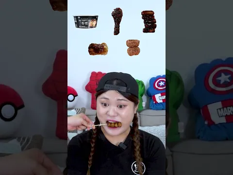 하이유의 랜덤 블랙 음식 먹방!! Random black food Chicken EATING SHOW Food MUKBANG #shorts | HIU 하이유