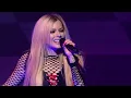 Avril Lavigne - Bois Lie (feat. Machine Gun Kelly) (Official Live Video)