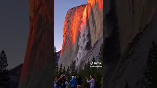 ونندم علي العشرة الغالية ونرضي بالمكتوب والله وادي حال الدنيا بتفرق في القلوب عمرو دياب 