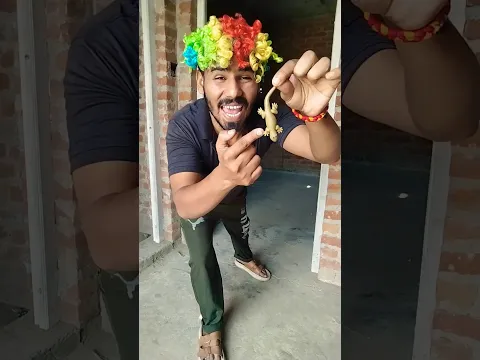 एक कृष्ण भक्त की कहानी 🙏🚩 || krishna ji status || ye gazar hai 🤣🤣 #shorts #ytshorts