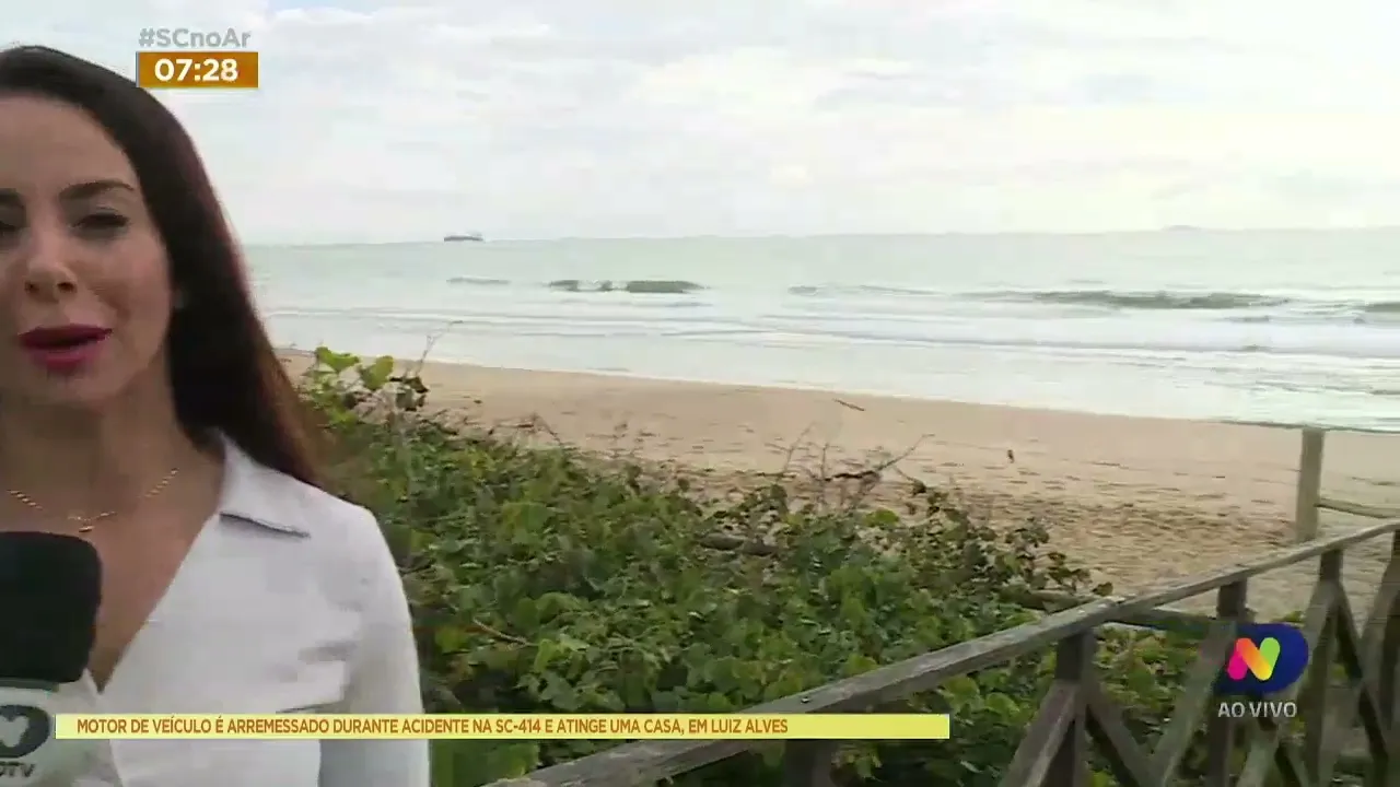 Duas vítimas de afogamento são resgatadas na praia Brava, em Itajaí