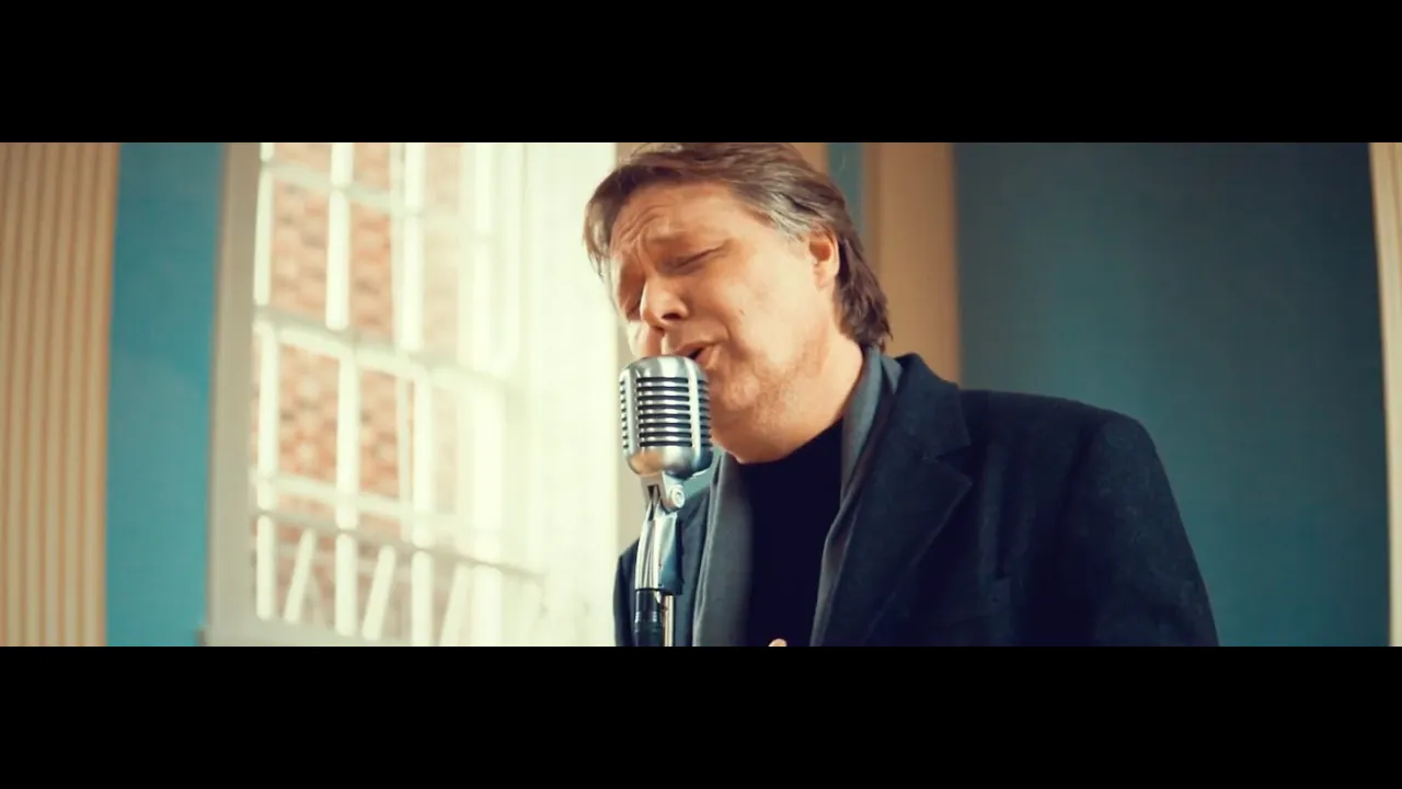 Never Grow Up - Shaun Dooley ft. Grimethorpe Colliery Band Never Grow Up - Shaun Dooley ft. Grimethorpe Colliery Band