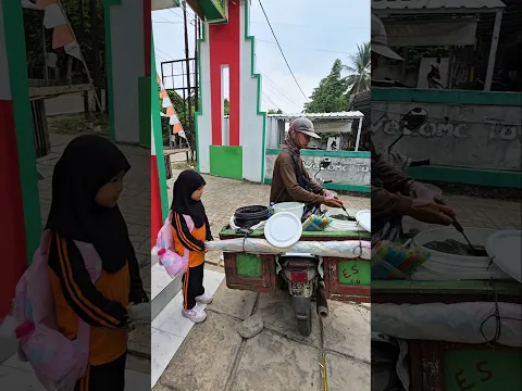 agisna pulang sekolah beli es cincau#trendingshorts