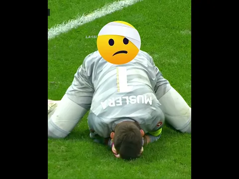 Muslera Loves Face Shots 🥰