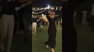 اصحاب العروسه 