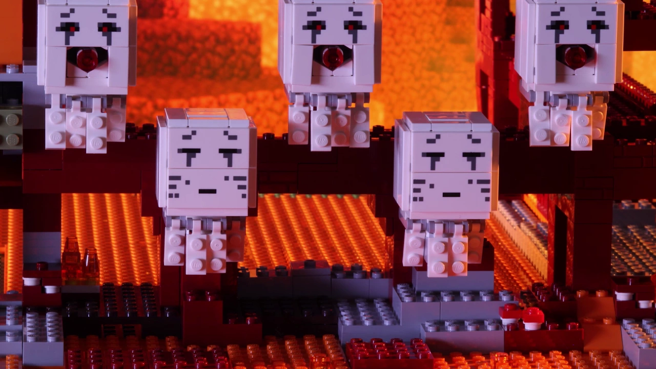 Max from the LEGO Minecraft team offers some suggestions on how to combine the Nether Fortress and W. 