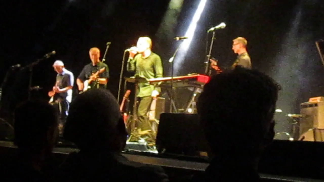 Microdisney - Sun (Live At The Barbican, London, 9th June 2018)