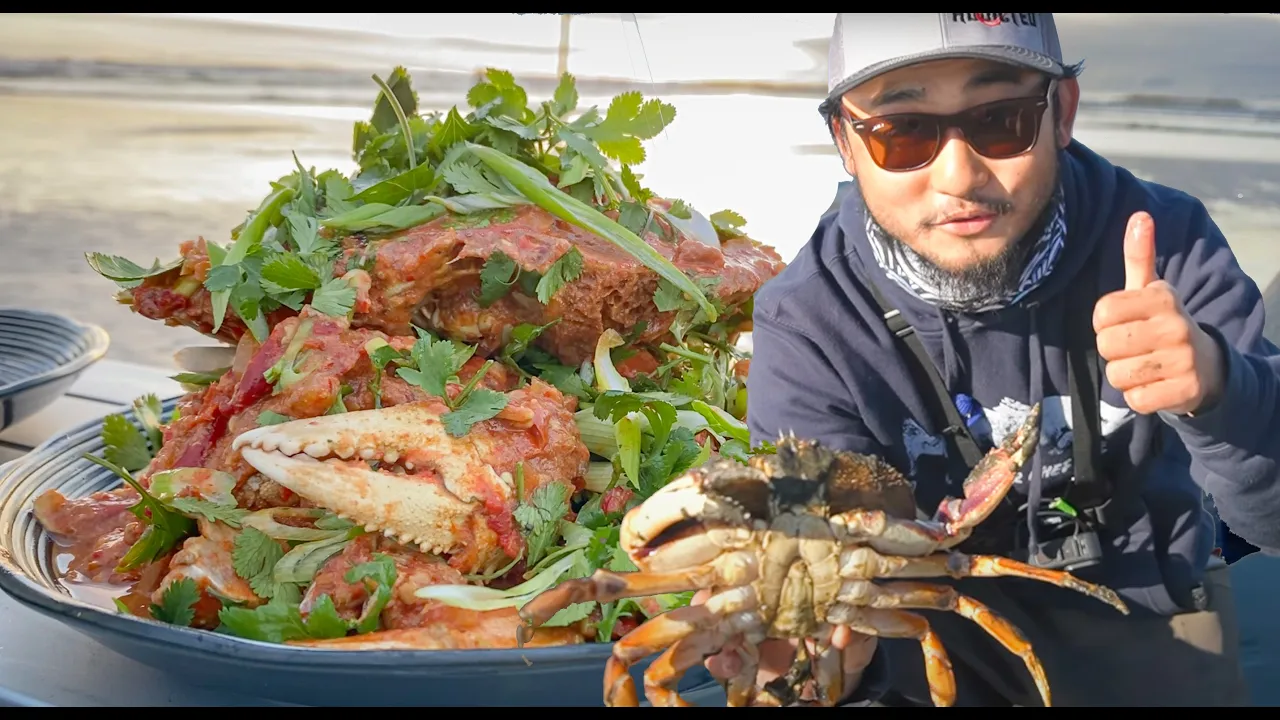 DELICIOUS SINGAPOREAN CHILI CRAB ON THE BEACH   Catch and Cook Dungeness Crab