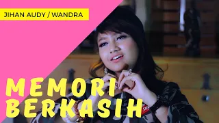 Download Memori Berkasih - Jihan Audy ft. Wandra ( Official Music Video ANEKA SAFARI ) #music MP3