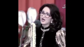 مستنياك عزيزة جلال دندنها