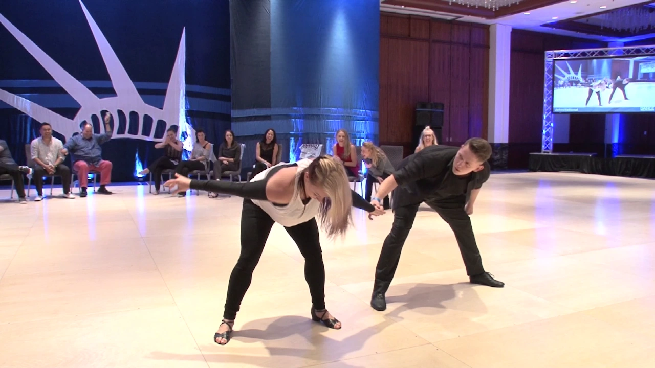 Liberty Swing 2017 Johnvitational J&J Thibault Ramirez & Tatiana Mollmann