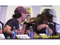 Video di Andrew Lincoln Glitter Bombs Norman Reedus at Comic Con 2016