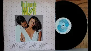 Um Toque de Amor - Coletânea Romântica Internacional - (Vinil Completo - 1985) - Baú Musical