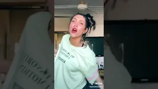 أوعو حد فيكو يزعل أمي 