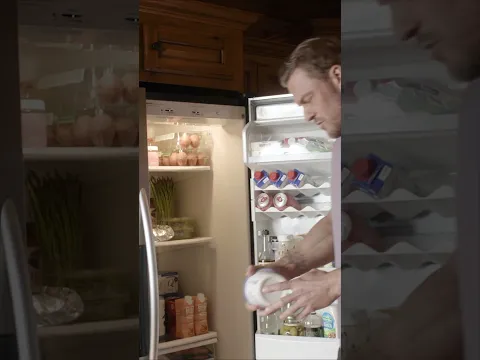 Alan Ritchson lowkey has great snack selections  #menshealth