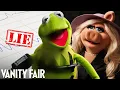 Lagu Miss Piggy \u0026 Kermit Take a Lie Detector Test | Vanity Fair