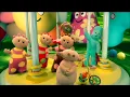 Download Lagu Everyone In The Night Garden Dancing To While My Guitar Gently Weeps By Ricardo C At The Gazebo
