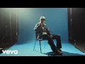 Download Lagu gio. - with me (Official Music Video)