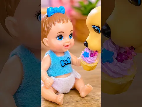 Baby Doll Feeds the Puppy! 🐶💕