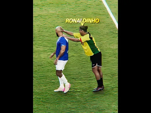 Messi's Bodyguard vs Ronaldinho ❤️‍🩹