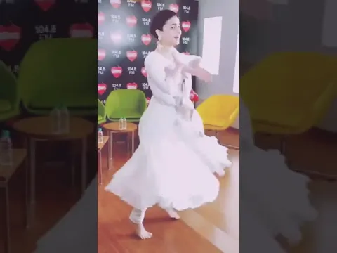 Download MP3 ❤️❤️Alia Bhatt Dance on Ghar more Pardesiya!❤️❤️ #aliabhatt #dance #clasical #kalank