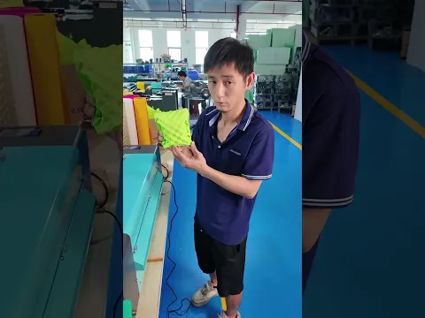 Machine à bulles en papier kraft, papier tampon résistant à l'usure pour des expéditions transfrontalières fiables.