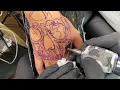 LIVE TATTOO SKULL HAND