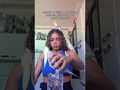quando a visita pede água