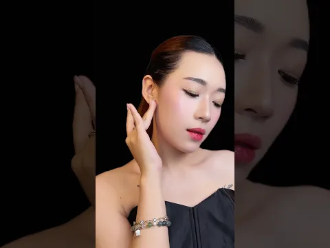 Solusi biar gak kusam minum Glovia Collagen Drink ☺️